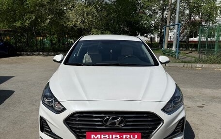 Hyundai Sonata VII, 2018 год, 1 820 000 рублей, 2 фотография