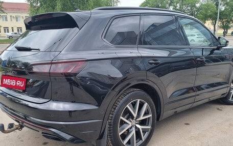 Volkswagen Touareg III, 2019 год, 5 500 000 рублей, 5 фотография
