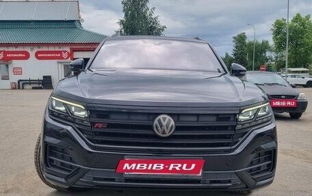 Volkswagen Touareg III, 2019 год, 5 500 000 рублей, 2 фотография