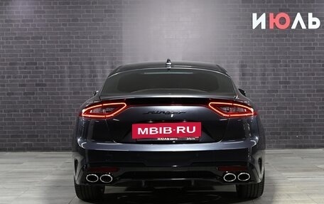 KIA Stinger I, 2018 год, 2 450 000 рублей, 5 фотография