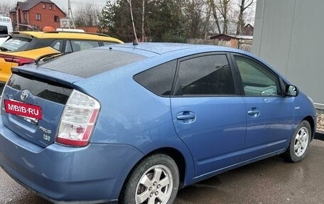 Toyota Prius, 2007 год, 620 000 рублей, 3 фотография