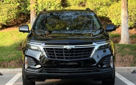 Chevrolet Equinox III, 2022 год, 1 740 000 рублей, 2 фотография