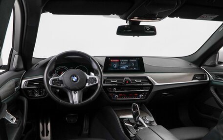 BMW 5 серия, 2019 год, 4 700 000 рублей, 6 фотография