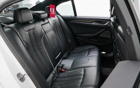 BMW 5 серия, 2019 год, 4 700 000 рублей, 7 фотография