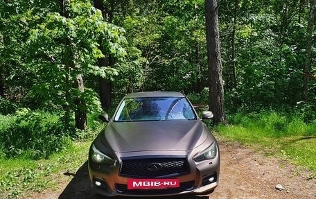 Infiniti Q50 I рестайлинг, 2014 год, 1 399 000 рублей, 2 фотография