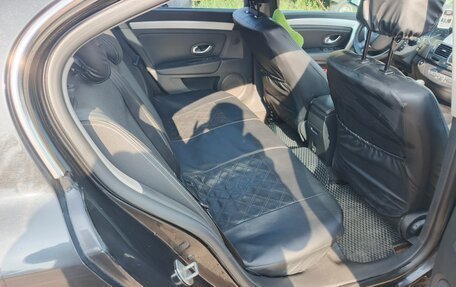 Renault Laguna III рестайлинг, 2008 год, 640 000 рублей, 3 фотография