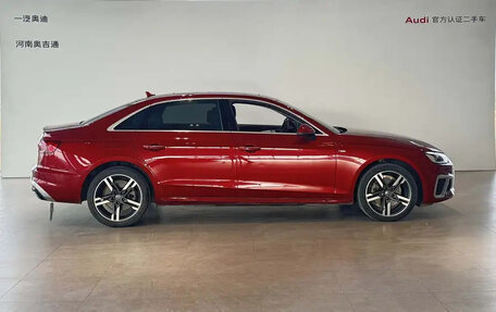 Audi A4, 2022 год, 2 600 000 рублей, 4 фотография