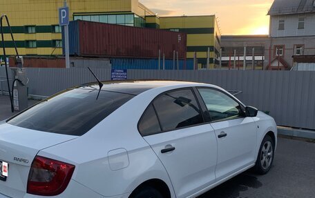 Skoda Rapid I, 2014 год, 900 000 рублей, 5 фотография