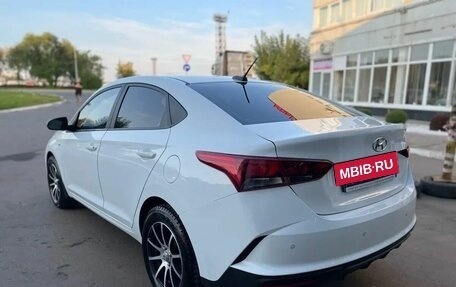 Hyundai Solaris II рестайлинг, 2020 год, 1 495 000 рублей, 6 фотография