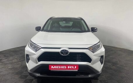 Toyota RAV4, 2021 год, 4 100 000 рублей, 2 фотография