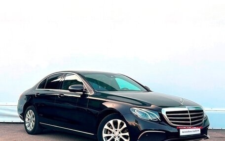 Mercedes-Benz E-Класс, 2016 год, 2 496 800 рублей, 3 фотография