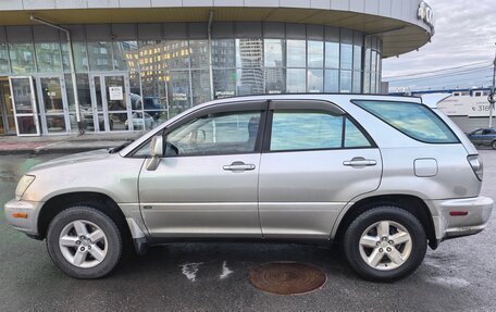 Lexus RX IV рестайлинг, 2001 год, 980 000 рублей, 4 фотография