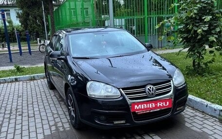 Volkswagen Jetta VI, 2008 год, 600 000 рублей, 2 фотография