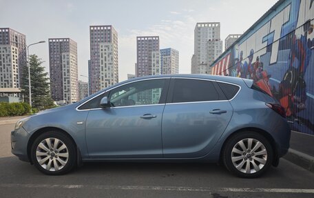 Opel Astra J, 2010 год, 590 000 рублей, 4 фотография