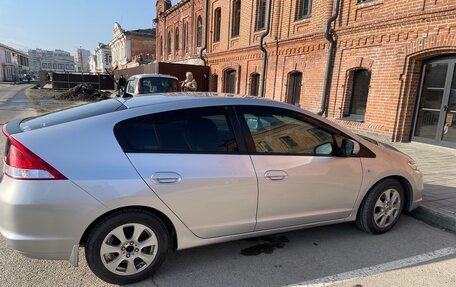 Honda Insight II рестайлинг, 2009 год, 800 000 рублей, 7 фотография