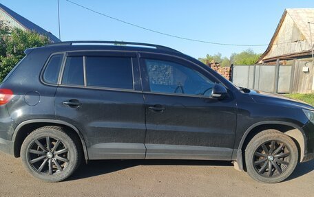 Volkswagen Tiguan I, 2011 год, 750 000 рублей, 2 фотография