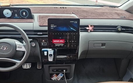 Hyundai Staria, 2022 год, 3 657 080 рублей, 6 фотография