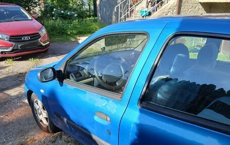 Renault Clio III, 2003 год, 290 000 рублей, 4 фотография
