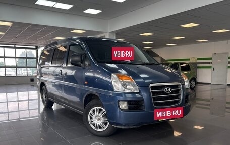 Hyundai H-1 II рестайлинг, 2005 год, 645 000 рублей, 5 фотография