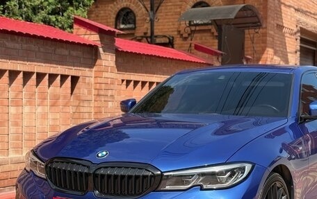 BMW 3 серия, 2019 год, 3 470 000 рублей, 3 фотография