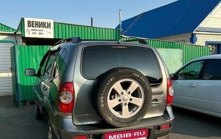 Chevrolet Niva I рестайлинг, 2015 год, 670 000 рублей, 3 фотография