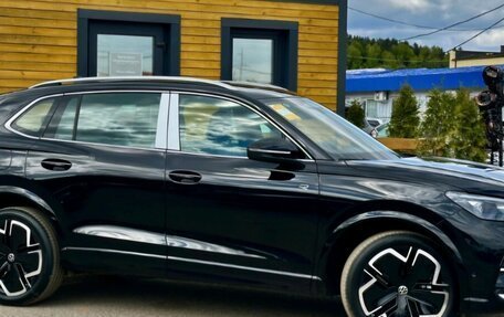 Volkswagen Tiguan, 2024 год, 4 350 000 рублей, 5 фотография