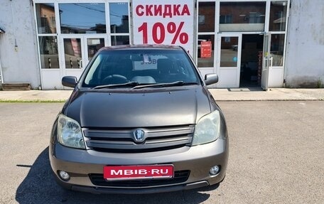 Toyota Ist II, 2004 год, 589 000 рублей, 2 фотография