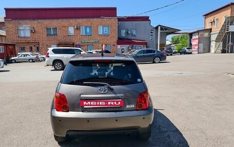 Toyota Ist II, 2004 год, 589 000 рублей, 5 фотография
