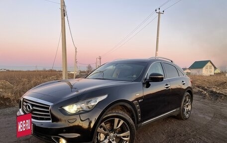 Infiniti QX70, 2013 год, 2 380 000 рублей, 5 фотография
