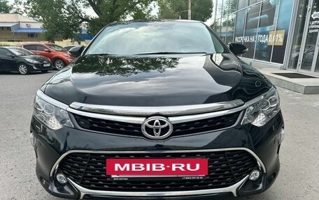 Toyota Camry, 2017 год, 2 349 000 рублей, 8 фотография