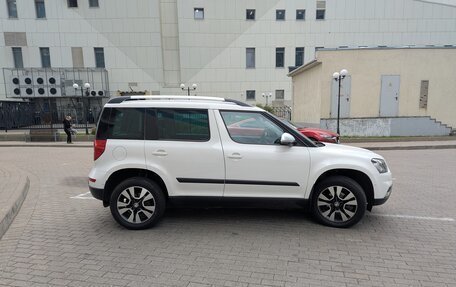 Skoda Yeti I рестайлинг, 2015 год, 1 590 000 рублей, 3 фотография