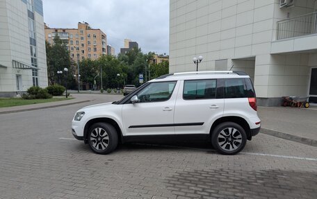 Skoda Yeti I рестайлинг, 2015 год, 1 590 000 рублей, 7 фотография