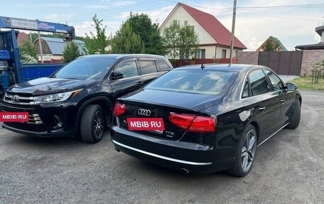 Audi A8, 2011 год, 1 200 000 рублей, 3 фотография