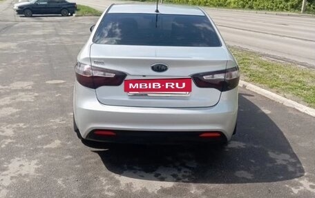 KIA Rio III рестайлинг, 2013 год, 850 000 рублей, 4 фотография