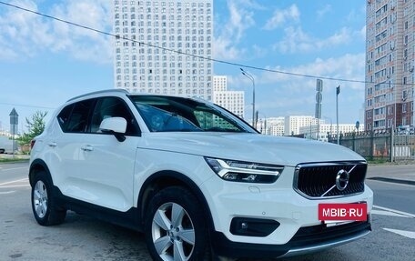 Volvo XC40 I, 2019 год, 2 190 000 рублей, 2 фотография