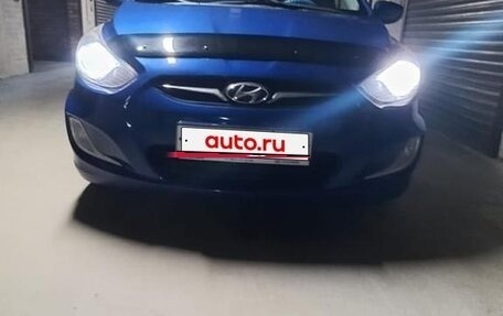 Hyundai Solaris II рестайлинг, 2013 год, 945 000 рублей, 2 фотография