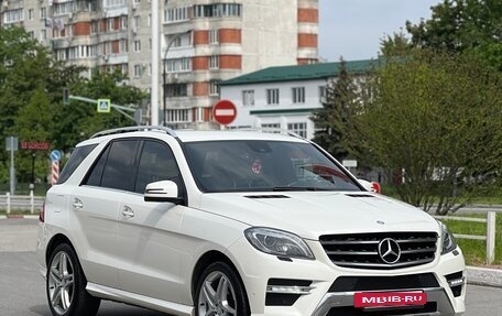 Mercedes-Benz M-Класс, 2012 год, 3 000 000 рублей, 3 фотография