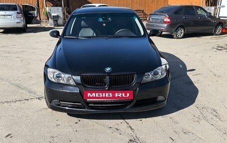 BMW 3 серия, 2007 год, 1 000 000 рублей, 2 фотография