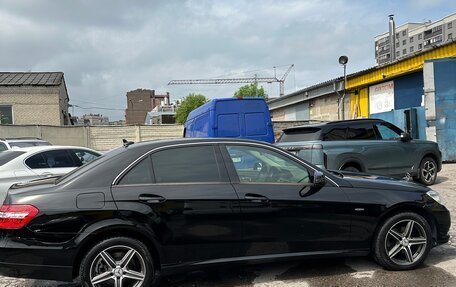 Mercedes-Benz E-Класс, 2011 год, 1 550 000 рублей, 4 фотография