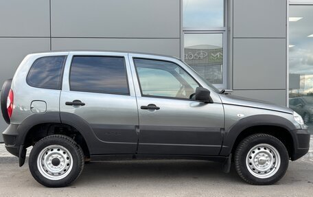 Chevrolet Niva I рестайлинг, 2019 год, 795 000 рублей, 4 фотография