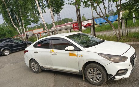Hyundai Solaris II рестайлинг, 2017 год, 550 000 рублей, 3 фотография