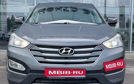 Hyundai Santa Fe III рестайлинг, 2013 год, 1 650 000 рублей, 2 фотография