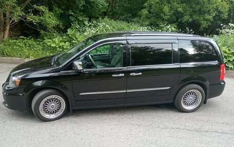 Chrysler Voyager IV, 2011 год, 2 180 000 рублей, 6 фотография