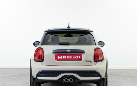 MINI Hatch, 2021 год, 3 149 000 рублей, 4 фотография