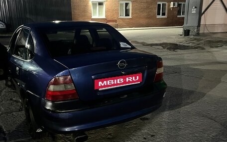 Opel Vectra B рестайлинг, 1997 год, 135 000 рублей, 5 фотография