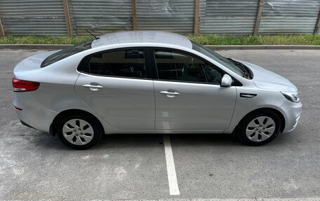 KIA Rio III рестайлинг, 2016 год, 1 050 000 рублей, 5 фотография