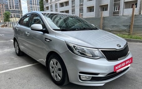 KIA Rio III рестайлинг, 2016 год, 1 050 000 рублей, 3 фотография