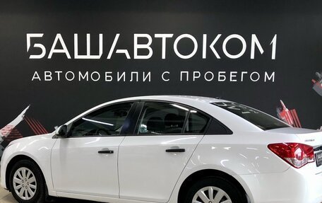 Chevrolet Cruze II, 2014 год, 899 000 рублей, 2 фотография