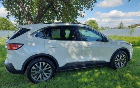Ford Escape, 2020 год, 2 780 000 рублей, 4 фотография