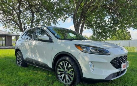 Ford Escape, 2020 год, 2 780 000 рублей, 3 фотография